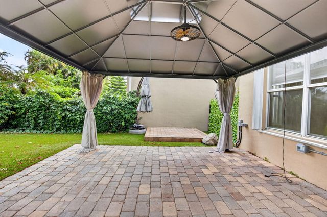 4210 Key Lime Boulevard, Boynton Beach, FL 33436