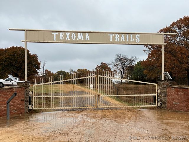Texoma View Court, Kingston, OK 73439