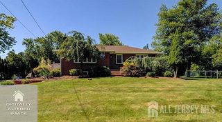 29 ORRIS Avenue, Piscataway, NJ 08854