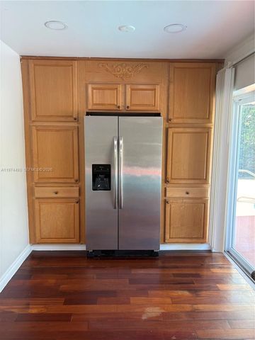 3617 Cleveland St, Hollywood, FL 33021