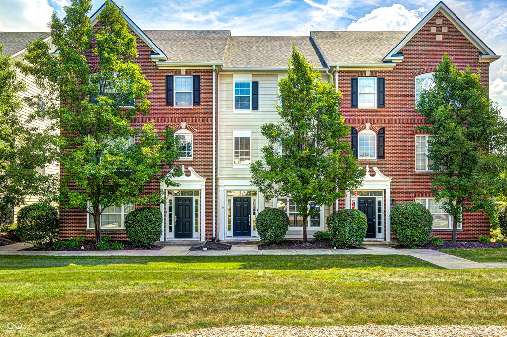 2342 The Springs Drive, Indianapolis, IN 46260