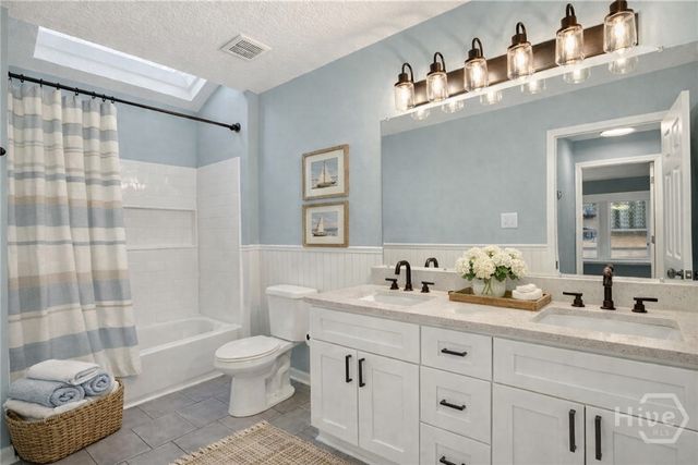 7 Green Iris Court, Savannah, GA 31419