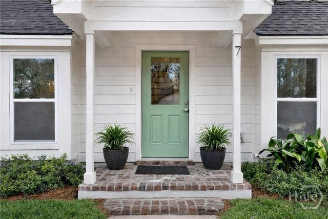 7 Green Iris Court, Savannah, GA 31419