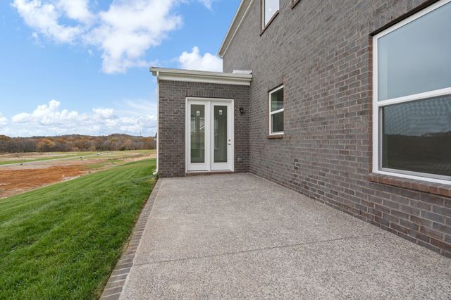 905 Champion Circle, Mount Juliet, TN 37122