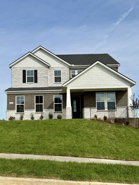 905 Champion Circle, Mount Juliet, TN 37122