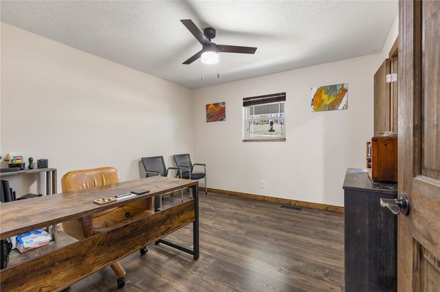 1622 Brittain Cemetery Road, Harrison, AR 72601