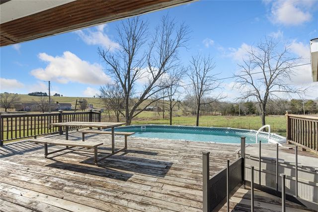 1622 Brittain Cemetery Road, Harrison, AR 72601