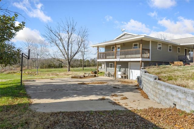 1622 Brittain Cemetery Road, Harrison, AR 72601