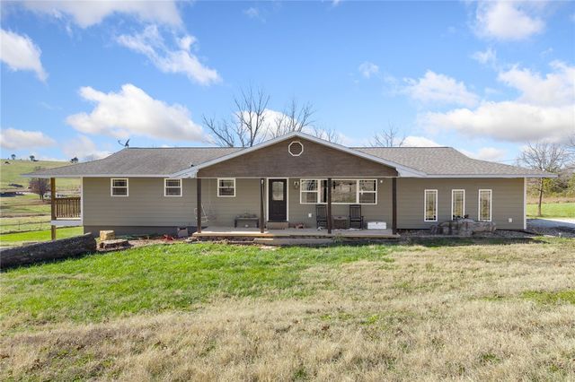 1622 Brittain Cemetery Road, Harrison, AR 72601