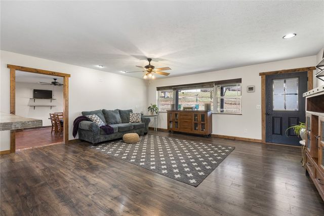 1622 Brittain Cemetery Road, Harrison, AR 72601