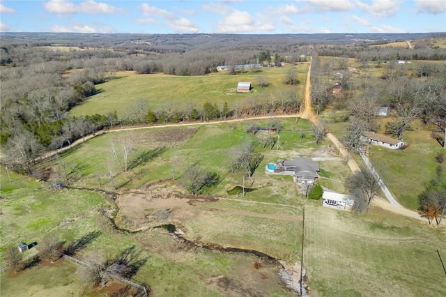 1622 Brittain Cemetery Road, Harrison, AR 72601