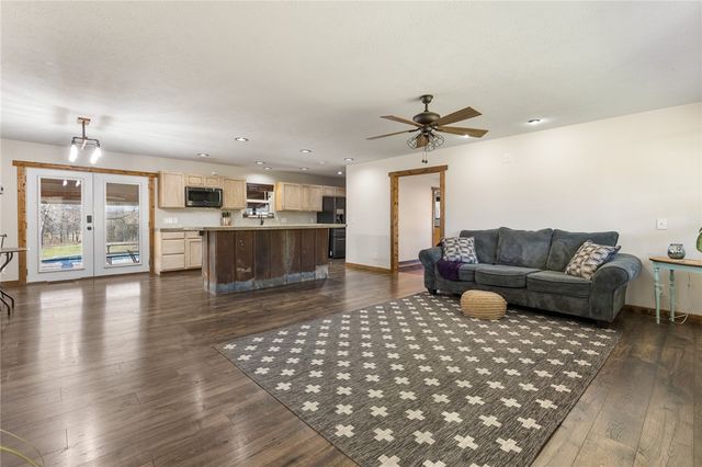 1622 Brittain Cemetery Road, Harrison, AR 72601