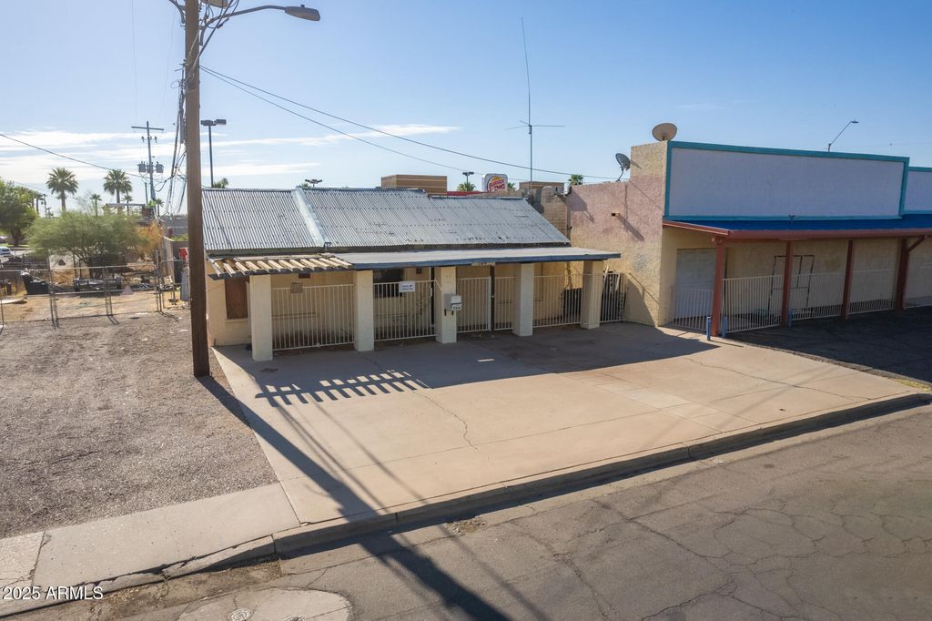 800 E FLORENCE Boulevard, Casa Grande, AZ 85122 — photo 2