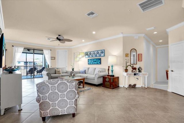 20201 RAGAZZA CIRCLE 201, Venice, FL 34293