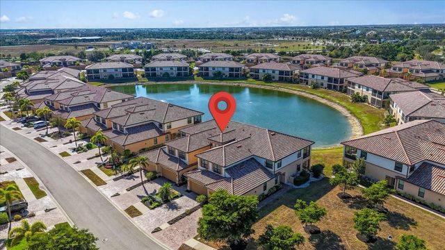 20201 RAGAZZA CIRCLE 201, Venice, FL 34293