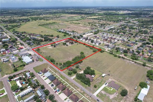 2215 E Main Avenue, Alton, TX 78573