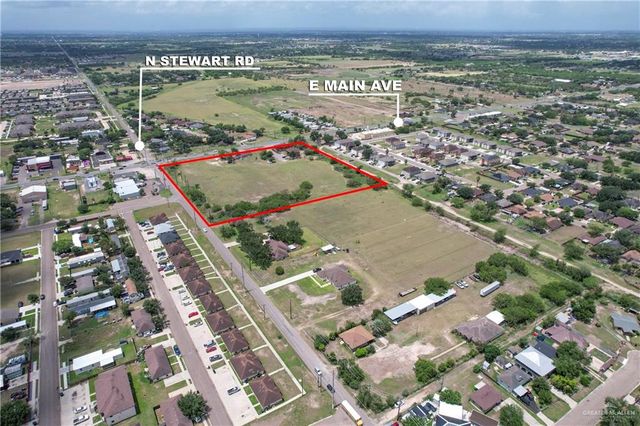 2215 E Main Avenue, Alton, TX 78573