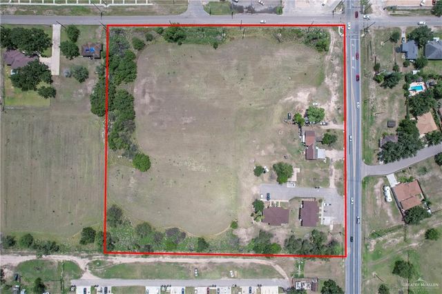 2215 E Main Avenue, Alton, TX 78573