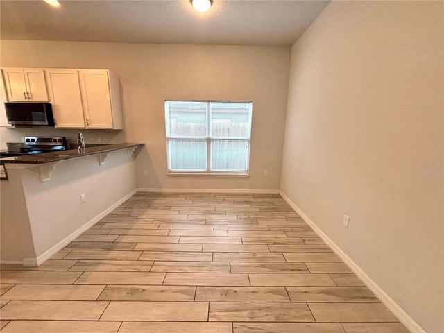 1214 LAKE BLUE CIRCLE, Apopka, FL 32703