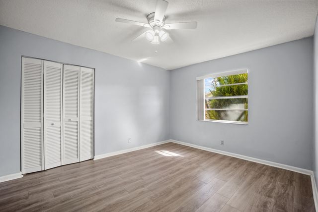 4128 Chestnut Avenue, Palm Beach Gardens, FL 33410