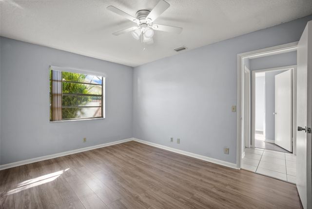 4128 Chestnut Avenue, Palm Beach Gardens, FL 33410