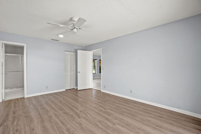 4128 Chestnut Avenue, Palm Beach Gardens, FL 33410