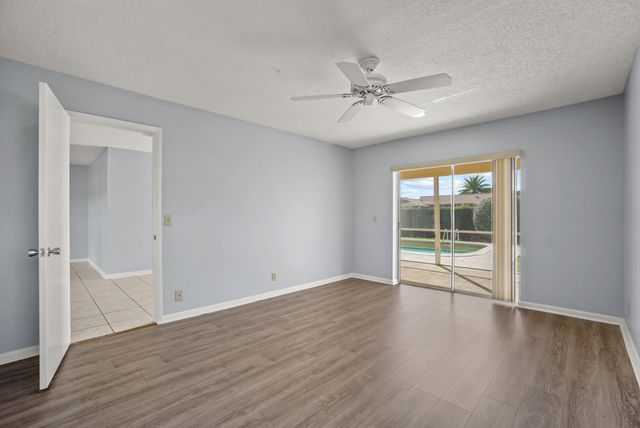 4128 Chestnut Avenue, Palm Beach Gardens, FL 33410