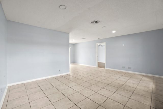 4128 Chestnut Avenue, Palm Beach Gardens, FL 33410