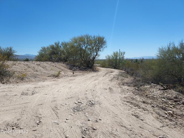 14770 E Blue Lava Trail, Vail, AZ 85641