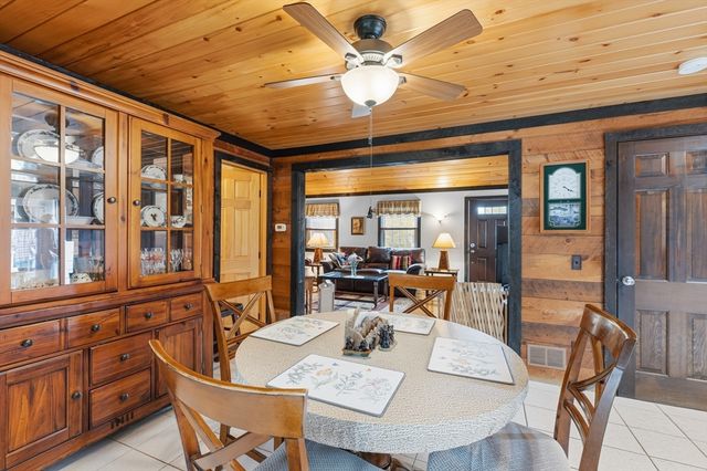 9 Joseph St, Acushnet, MA 02743