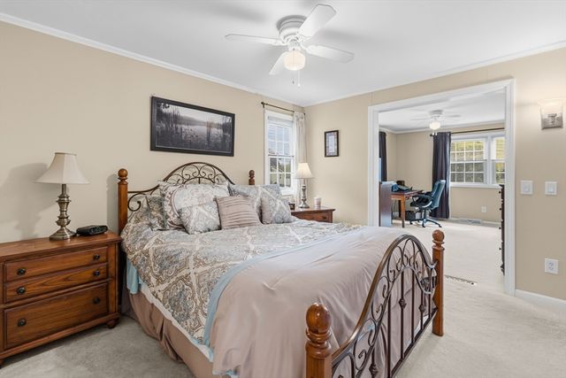9 Joseph St, Acushnet, MA 02743