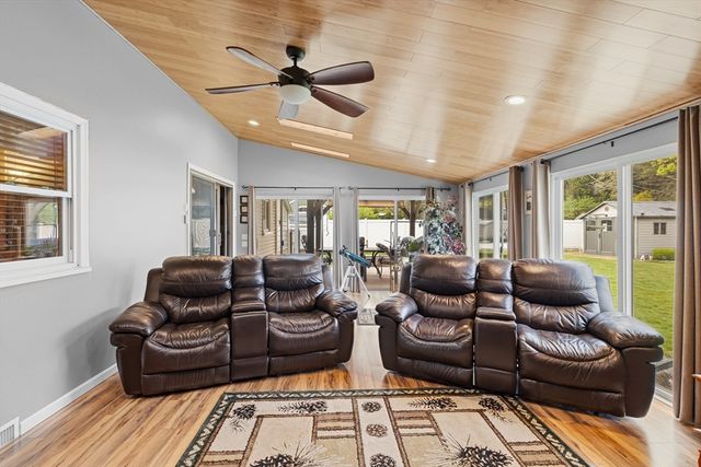 9 Joseph St, Acushnet, MA 02743