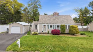 9 Joseph St, Acushnet, MA 02743
