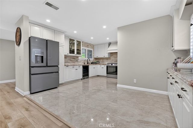 16751 Londelius, Northridge, CA 91343