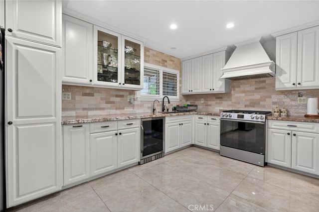 16751 Londelius, Northridge, CA 91343