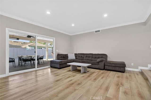 16751 Londelius, Northridge, CA 91343