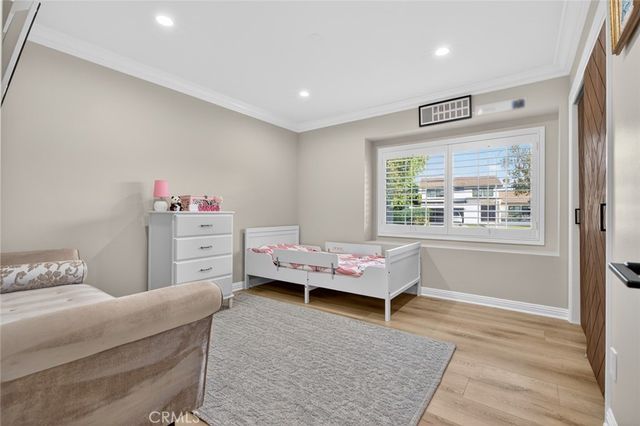 16751 Londelius, Northridge, CA 91343