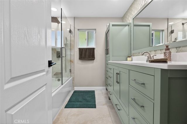 16751 Londelius, Northridge, CA 91343