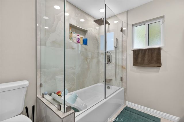 16751 Londelius, Northridge, CA 91343