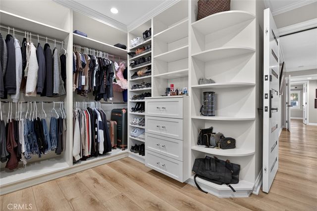 16751 Londelius, Northridge, CA 91343