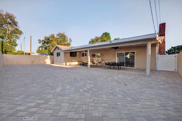 16751 Londelius, Northridge, CA 91343