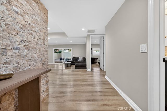 16751 Londelius, Northridge, CA 91343