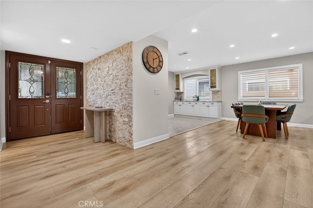 16751 Londelius, Northridge, CA 91343