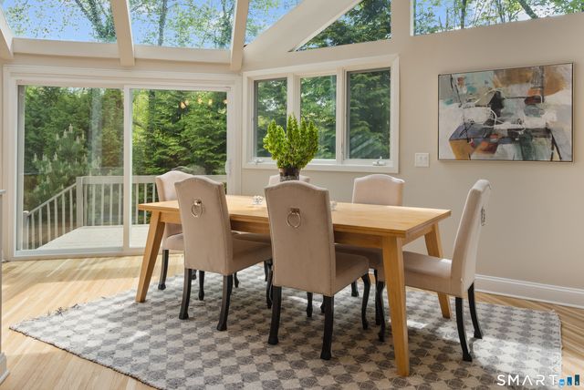 2 Sleepy Hollow Road, New Canaan, CT 06840