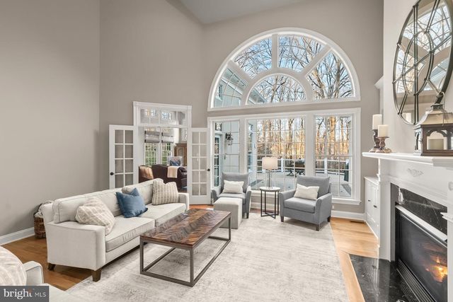 2890 HUNT VALLEY DR, Glenwood, MD 21738