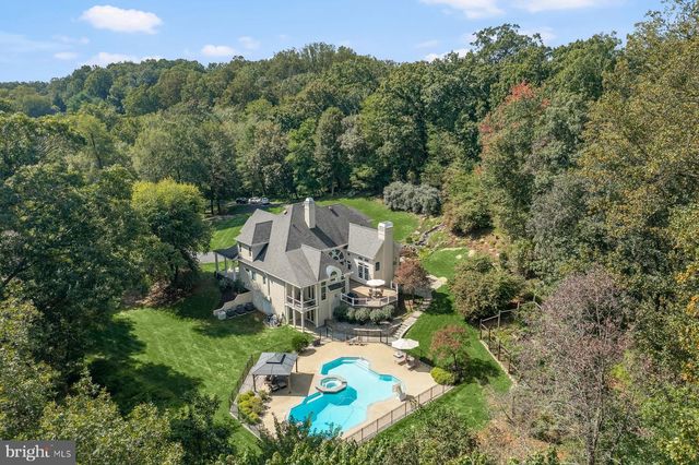 2890 HUNT VALLEY DR, Glenwood, MD 21738