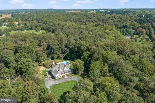 2890 HUNT VALLEY DR, Glenwood, MD 21738