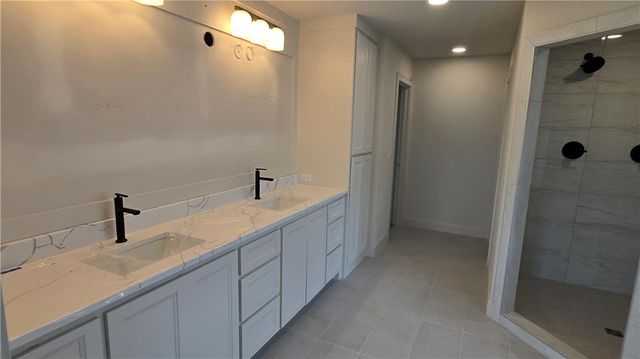 18429 W Long Street, Overland Park, KS 66013