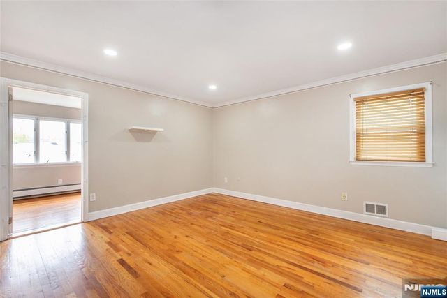 5 Garden Drive, Elmwood Park, NJ 07407