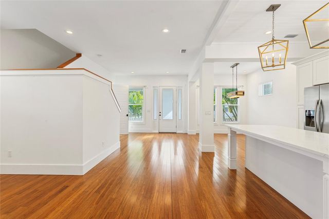 214 E FLORIBRASKA AVENUE, Tampa, FL 33603